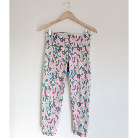 VSX Pants - Victoria Secret Knockout Capri VSX Sport Legging Geometric Print
